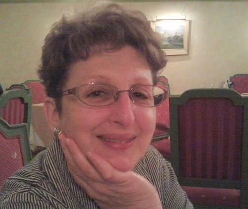 Portrait of Fòs Feminista donor, Lesley Varkonyi